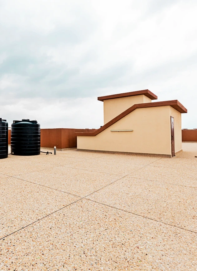 Features & Amenities - Rooftop Utility
